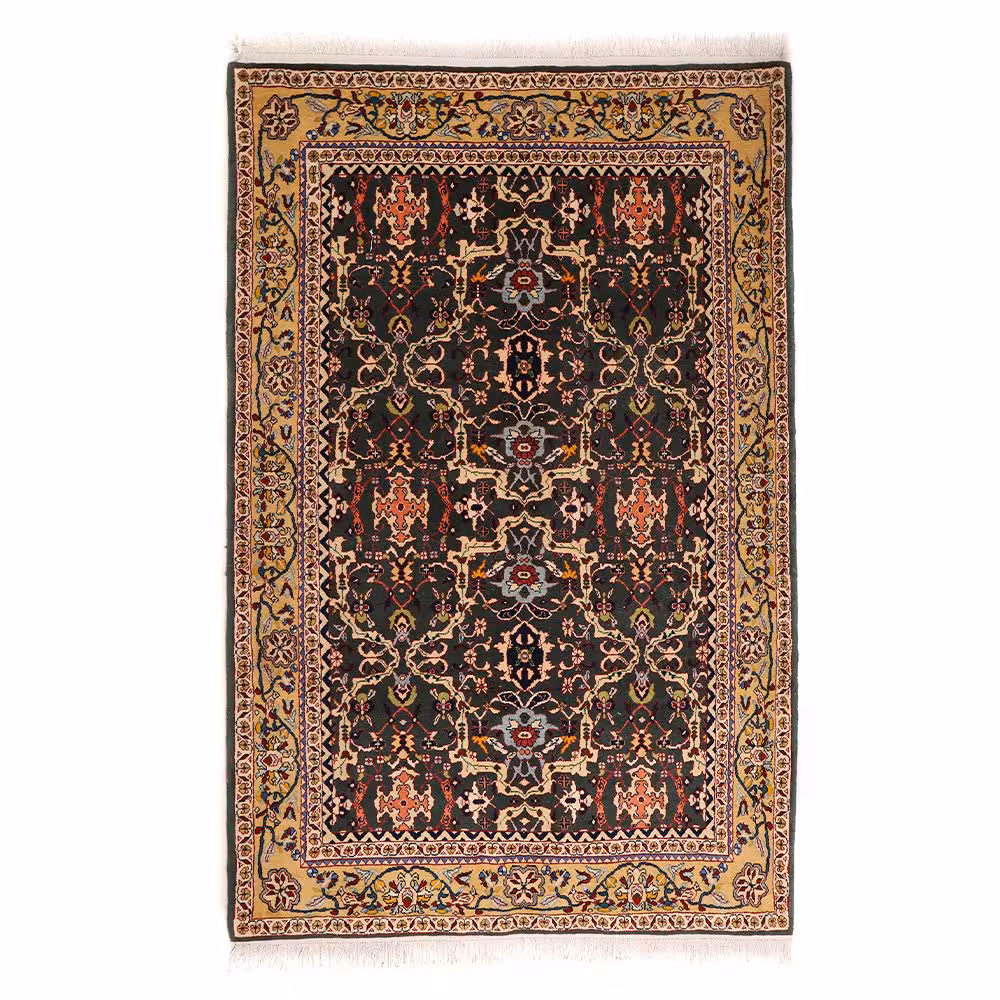 فرش دستبافت سه و نیم متری هریس طرح سراپی