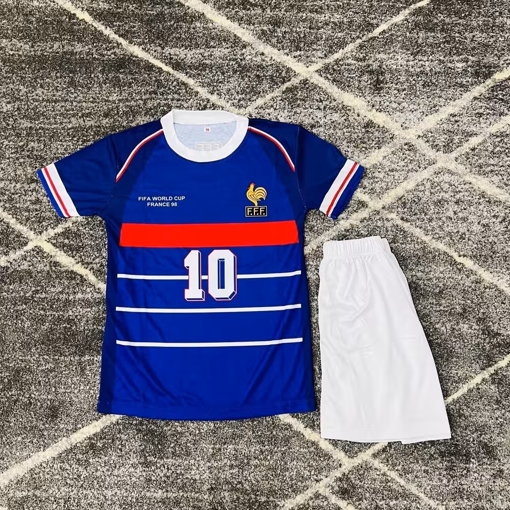 کیت بچگانه و بزرگسال زیدان فرانسه 98 با چاپ اورجینال زیدان   فیلم محصول