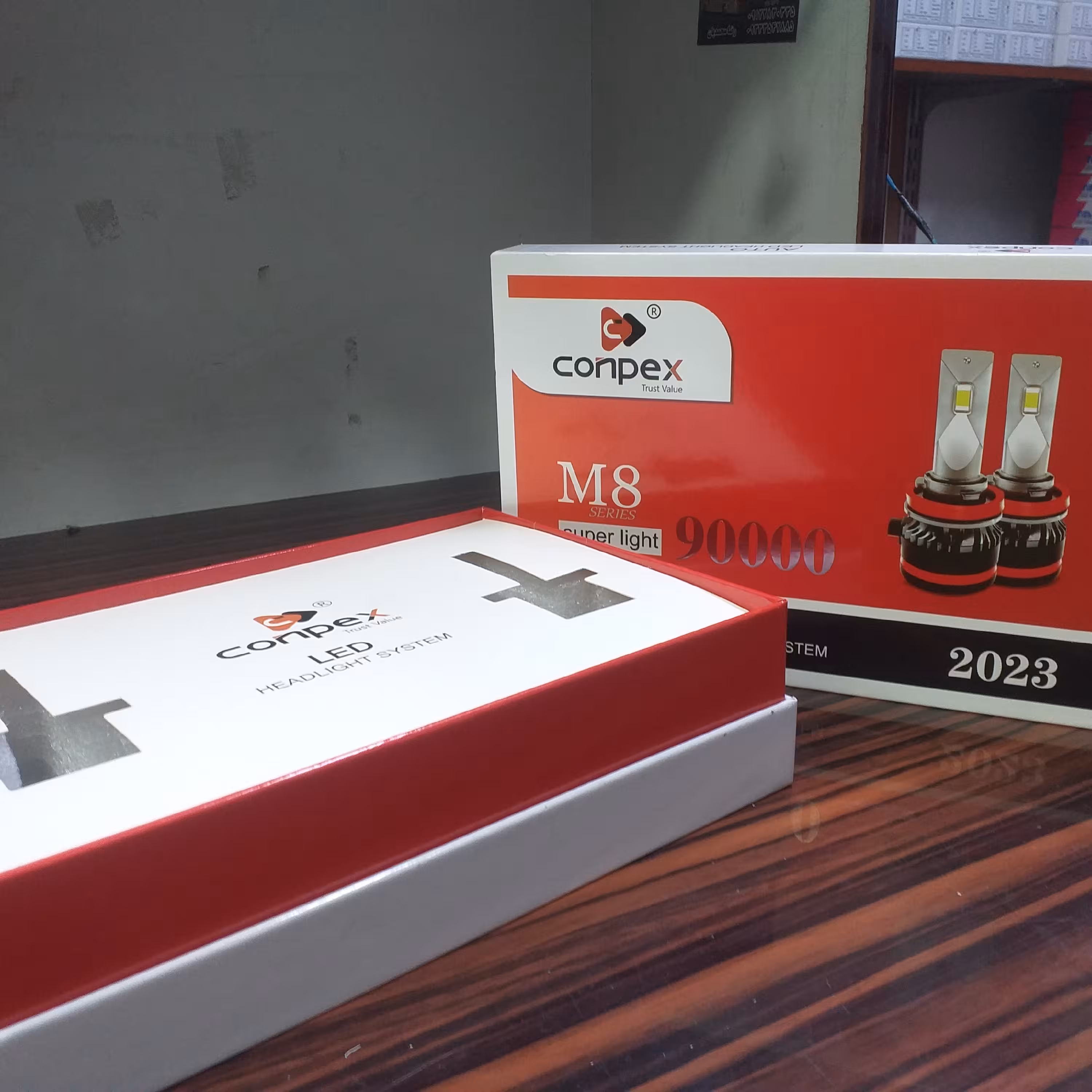 هدلایت M8 پایه H7 شرکت CONPEX تک رنگ سفید (یخی) مناسب پرشیا،207،206 و