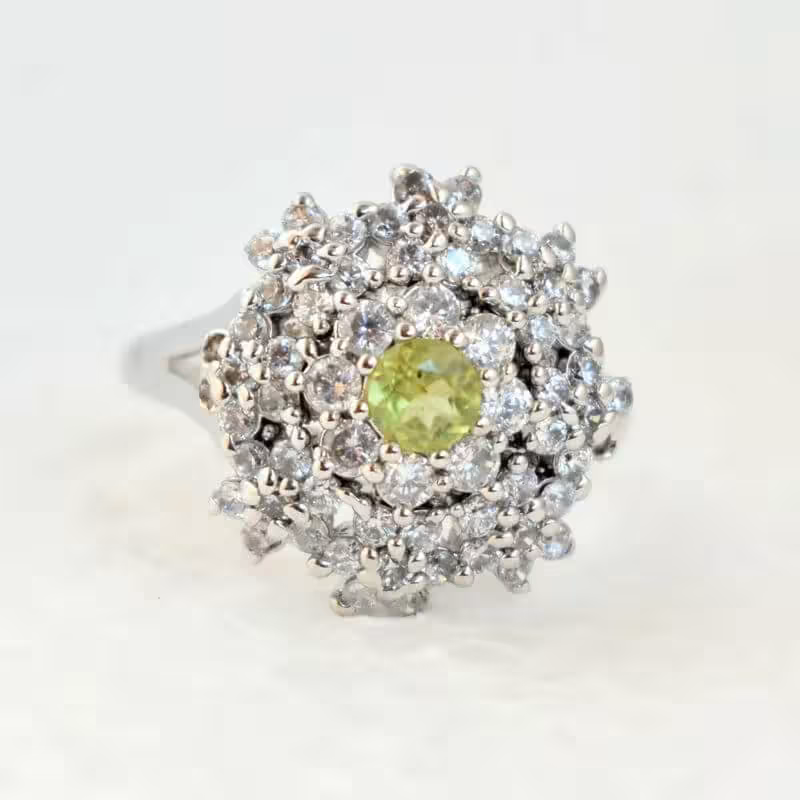 انگشتر نقره زنانه زبرجد اصل آقابزرگ کد 537