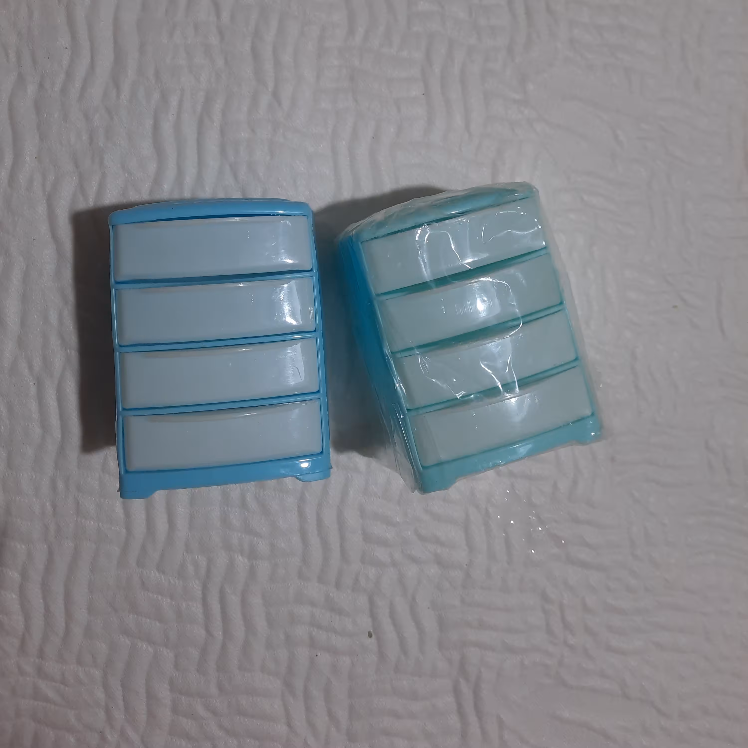 مینی فایل 4کشو جنس پلاستیکی 