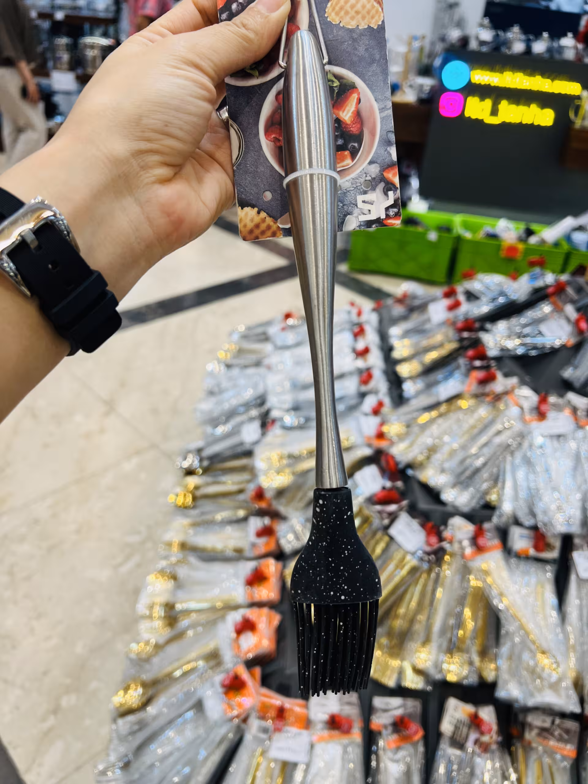 فرچه سیلیکون استیل M6190