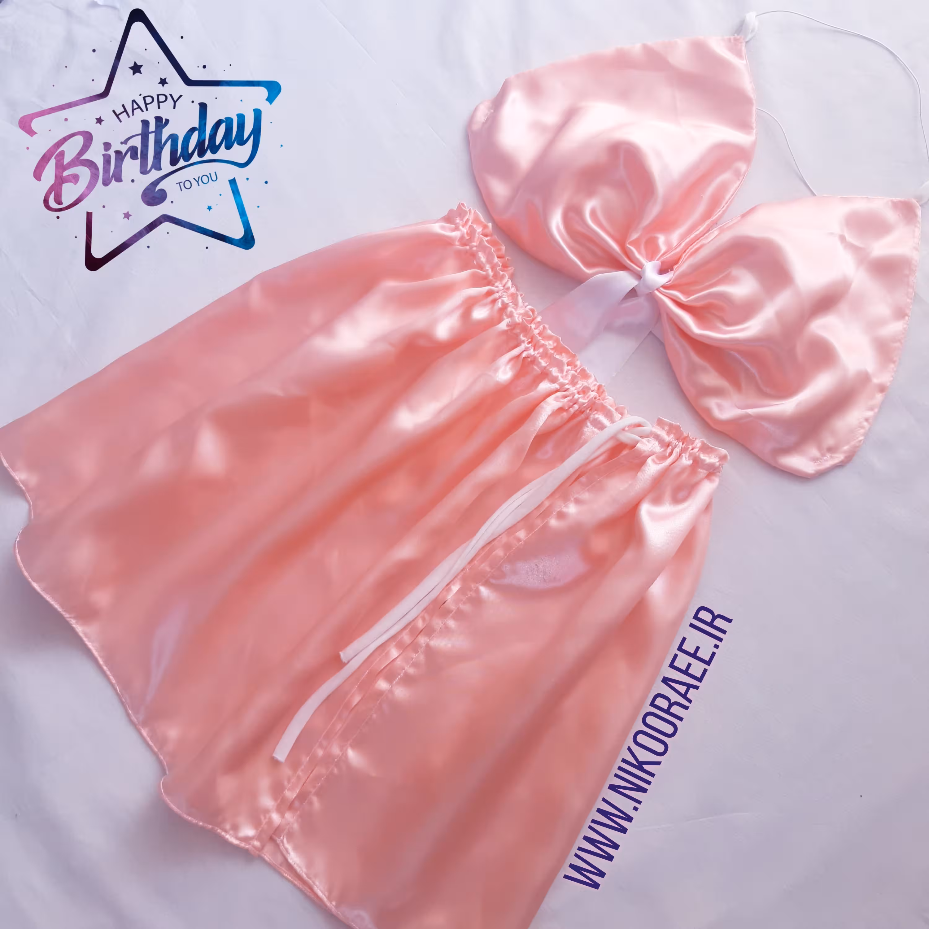 دامن و نیم تنه ست