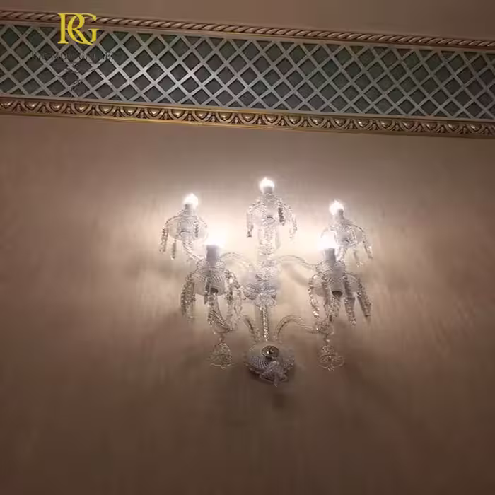 دیوارکوب 5 شاخه تمام کریستالی سفید وارداتی