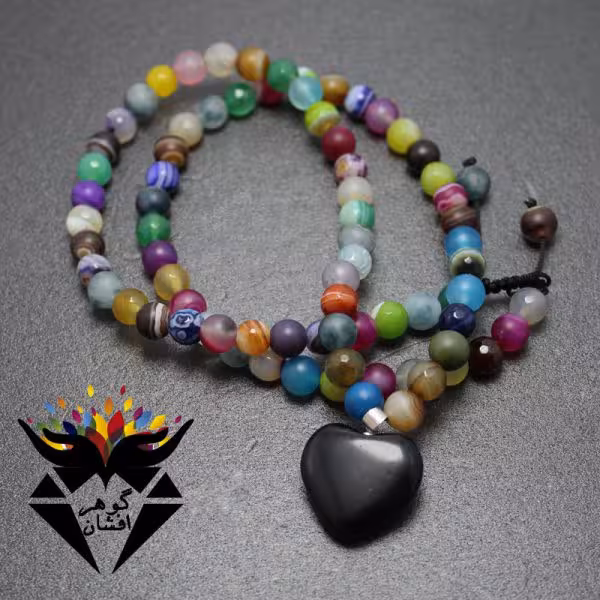 سینه ریز عقیق رنگی با آویز قلبی عقیق سیاه اصل کد S_1105