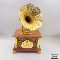 جعبه موزیکال کوکی طرح گرامافون   ویدیوی محصول 14030797