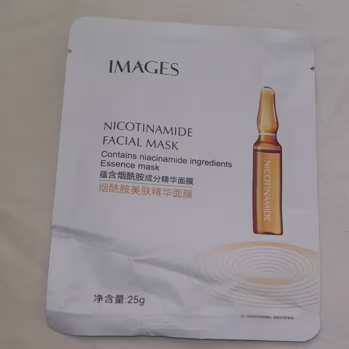 ماسک ورقه ای نیکوتین آمید ایمیجز
آبرسانی قوی و مرطوب کننده پوست

رفع چین و چروک پوست

صاف و یکدست کردن رنگ  پوست

ترمیم 