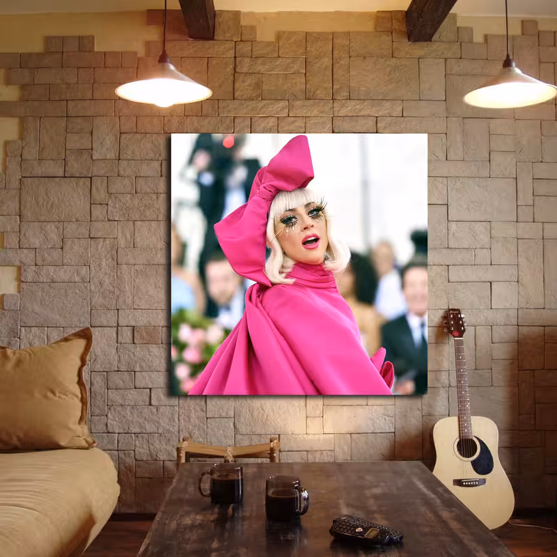 تابلو شاسی مدل لیدی گاگا کد 24 | دنیای قاب