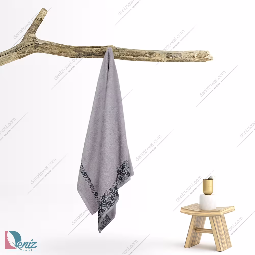 حوله حمامی طرح لاو رنگ طوسی