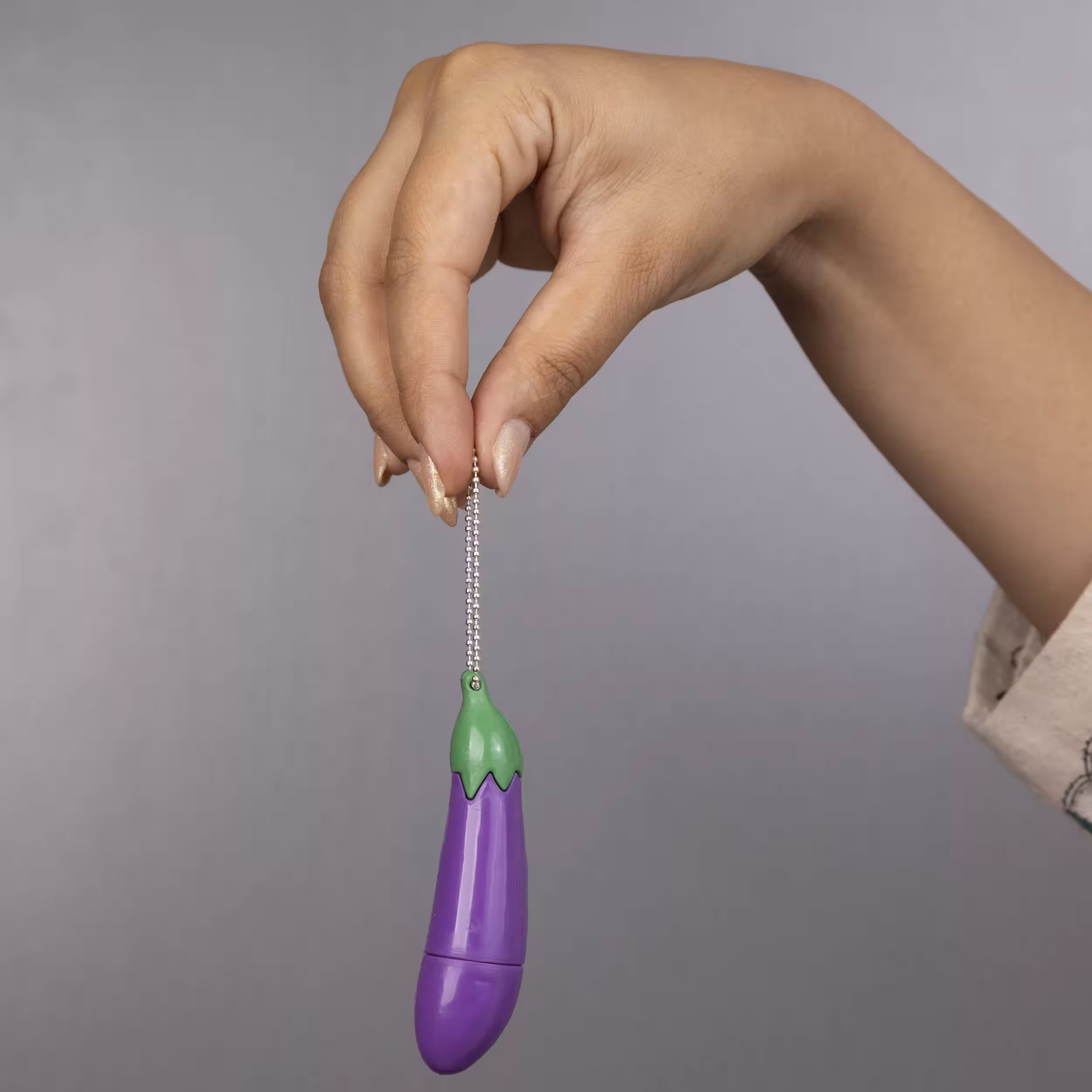 فلش مموری مدل بادمجان ظرفیت 32 گیگابایت