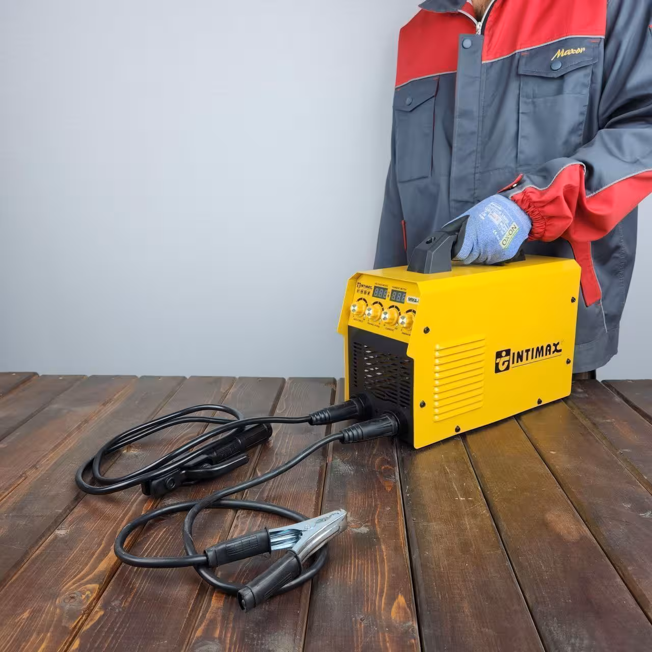 اینورتر جوشکاری 550 آمپر 4 ولوم اتاق بزرگ اینتی مکس مدل MMA-550