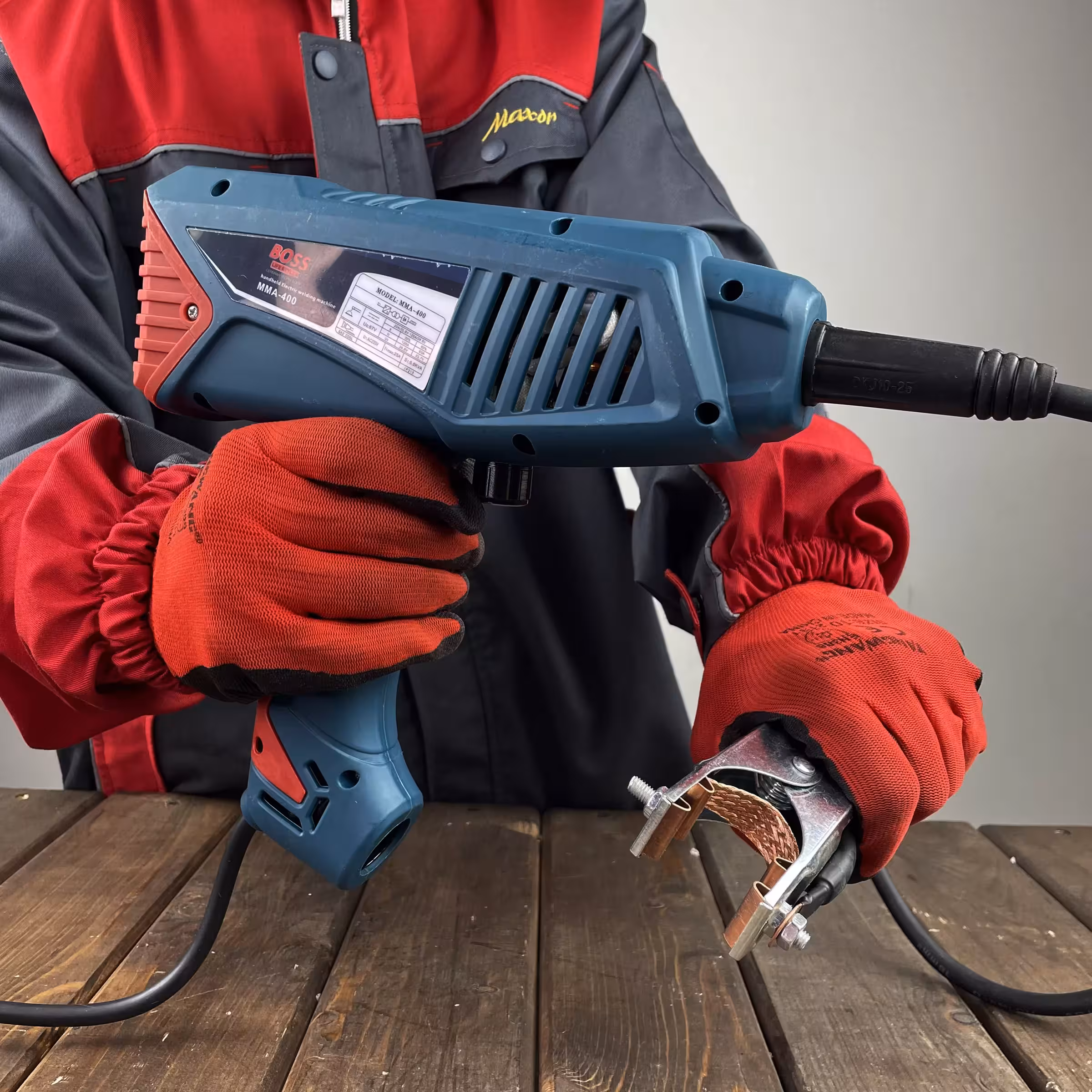 اینورتر جوشکاری 400 آمپر صنعتی باس مدل MMA-400