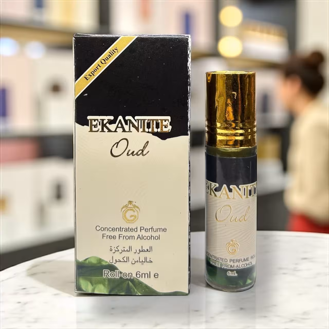 عطر رولی عود اکانتو
