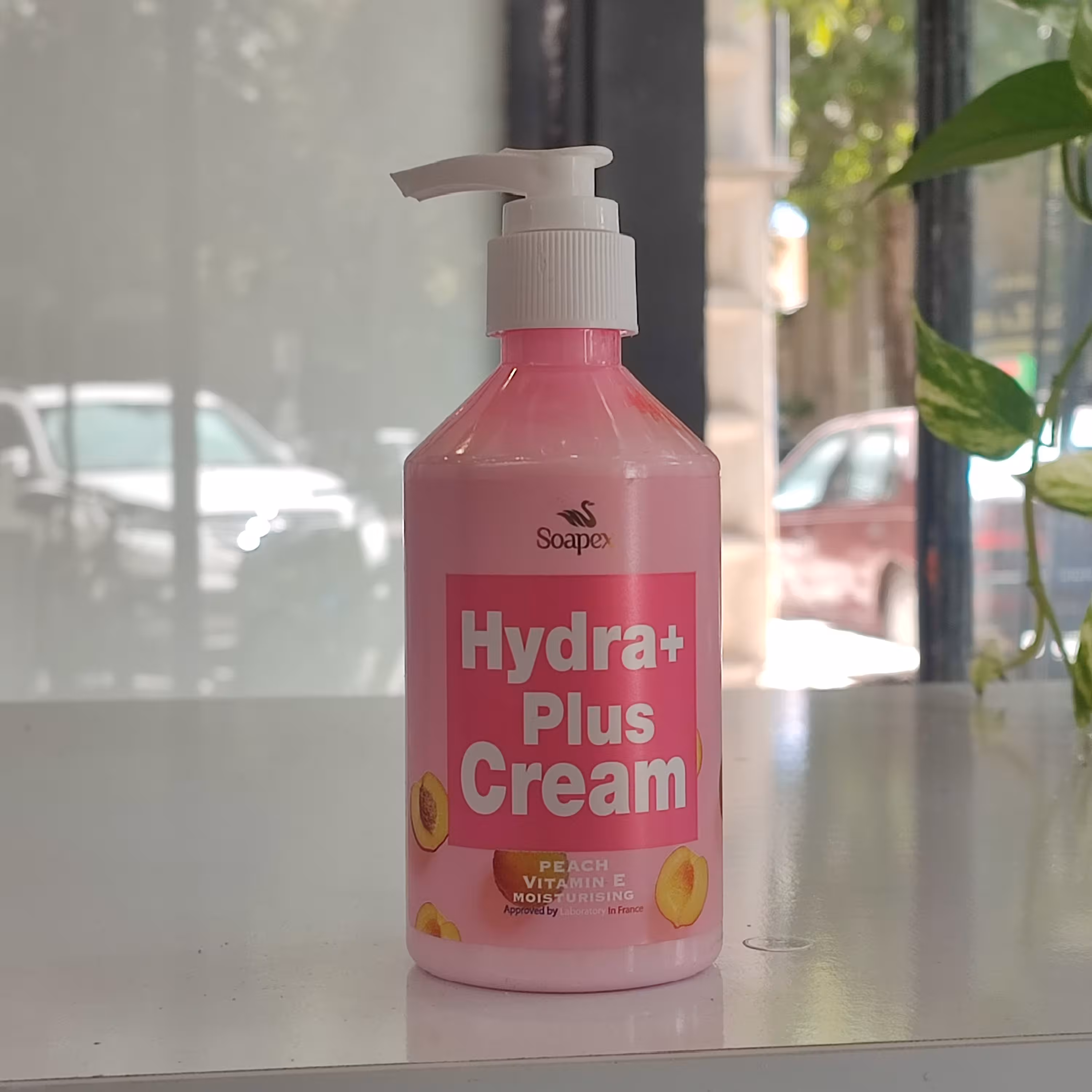 کرم ابرسان هلو سوپکس