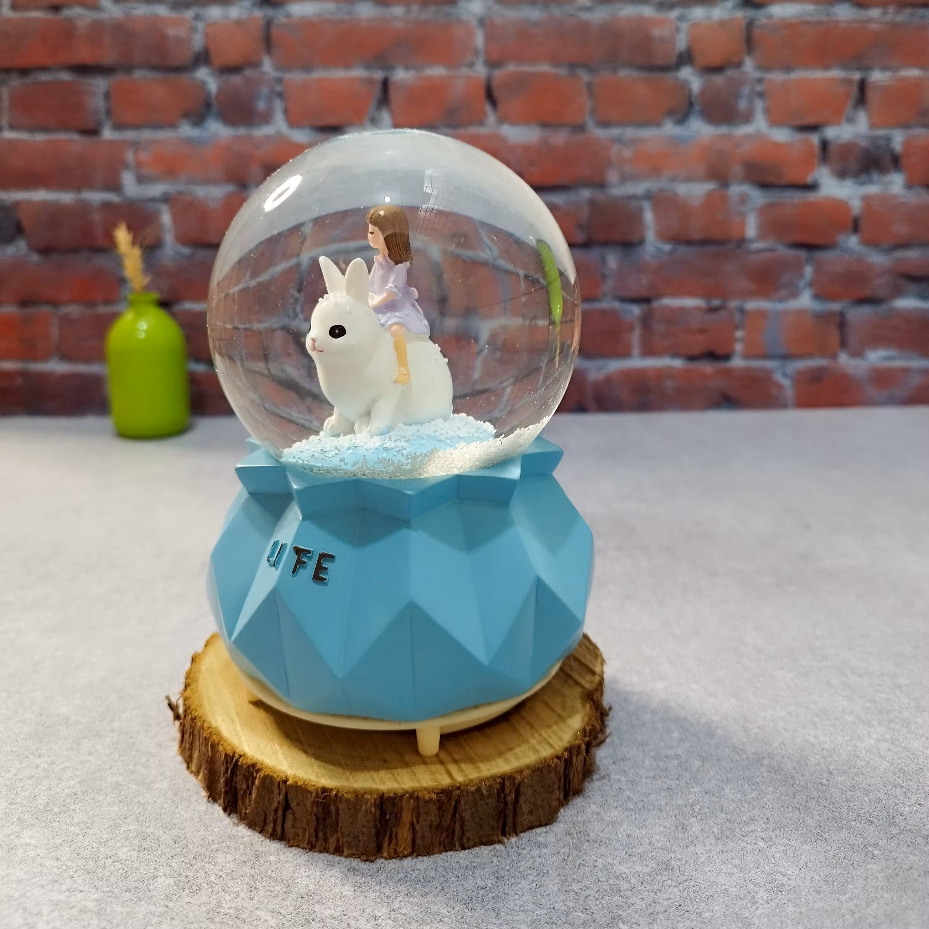 گوی موزیکال پمپی دختر خرگوش سوار