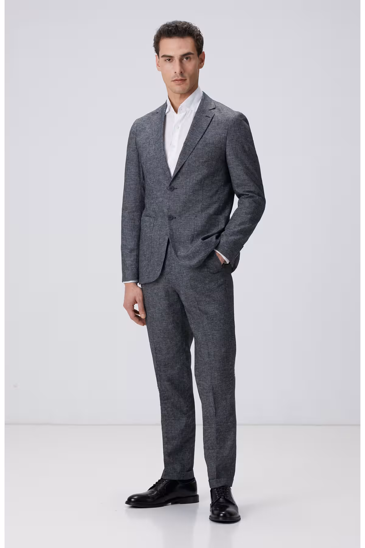 کت وشلوار مردانه و شلوار کتانی آنتراسیت Network