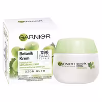 کرم آبرسان عصاره چای سبز بوتانیکال گارنیر50میل