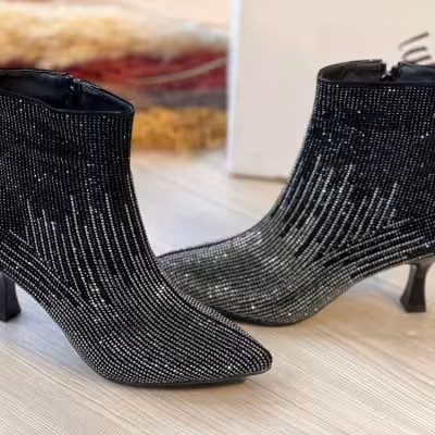 بوت پاشنه دار