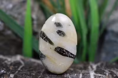 تورمالین کوارتز