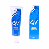 کرم مرطوب کننده و مغذی دست و صورت کیووی مدل 100 گرم مخصوص پوست خشک و خیلی خشک EGO QV CREAM