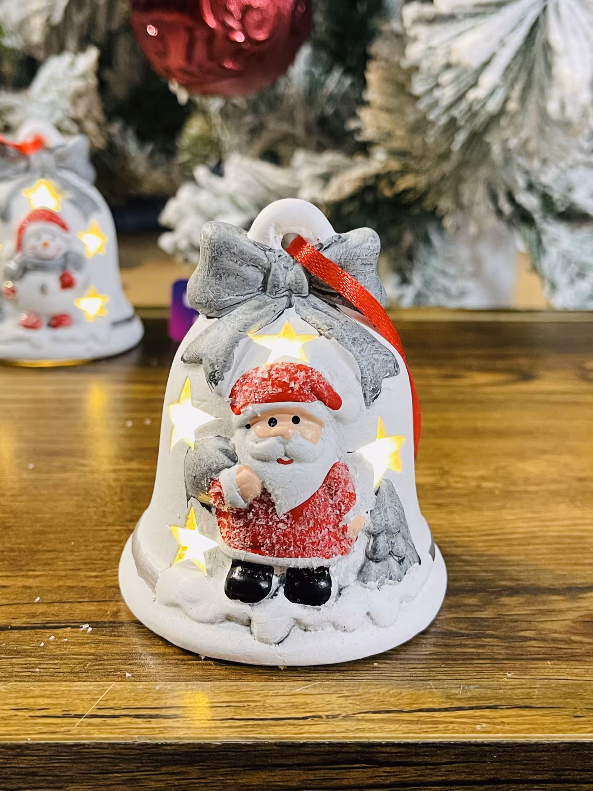 زنگوله چراغدار بابانوئل