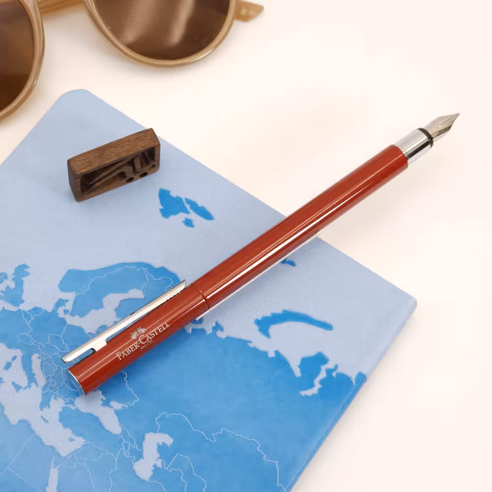 فابرکستل خودنویس نئو اسلیم قرمز کروم FABER-CASTELL Neo Slim Oriental Red Shiny 342600