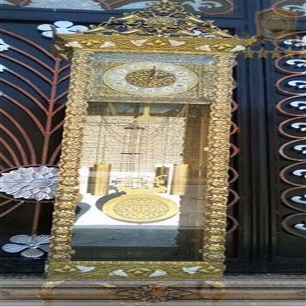 ساعت ایستاده مکعب برنزی گل یاس