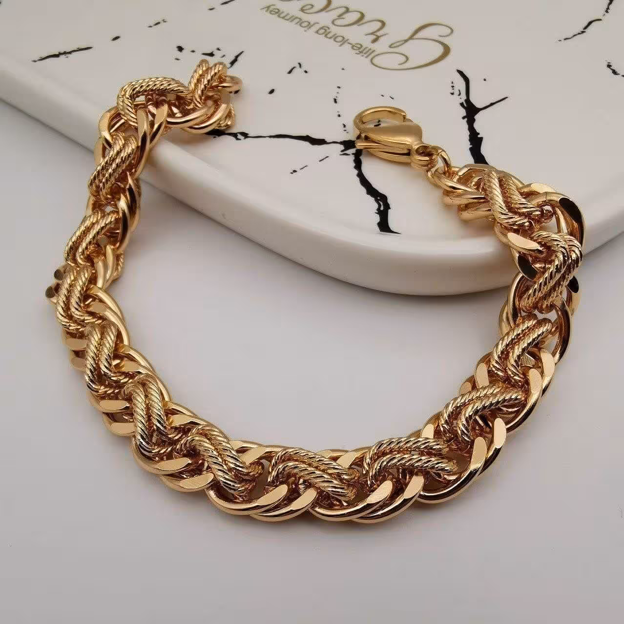 دستبند کد XGH3000205 بدلیجات 