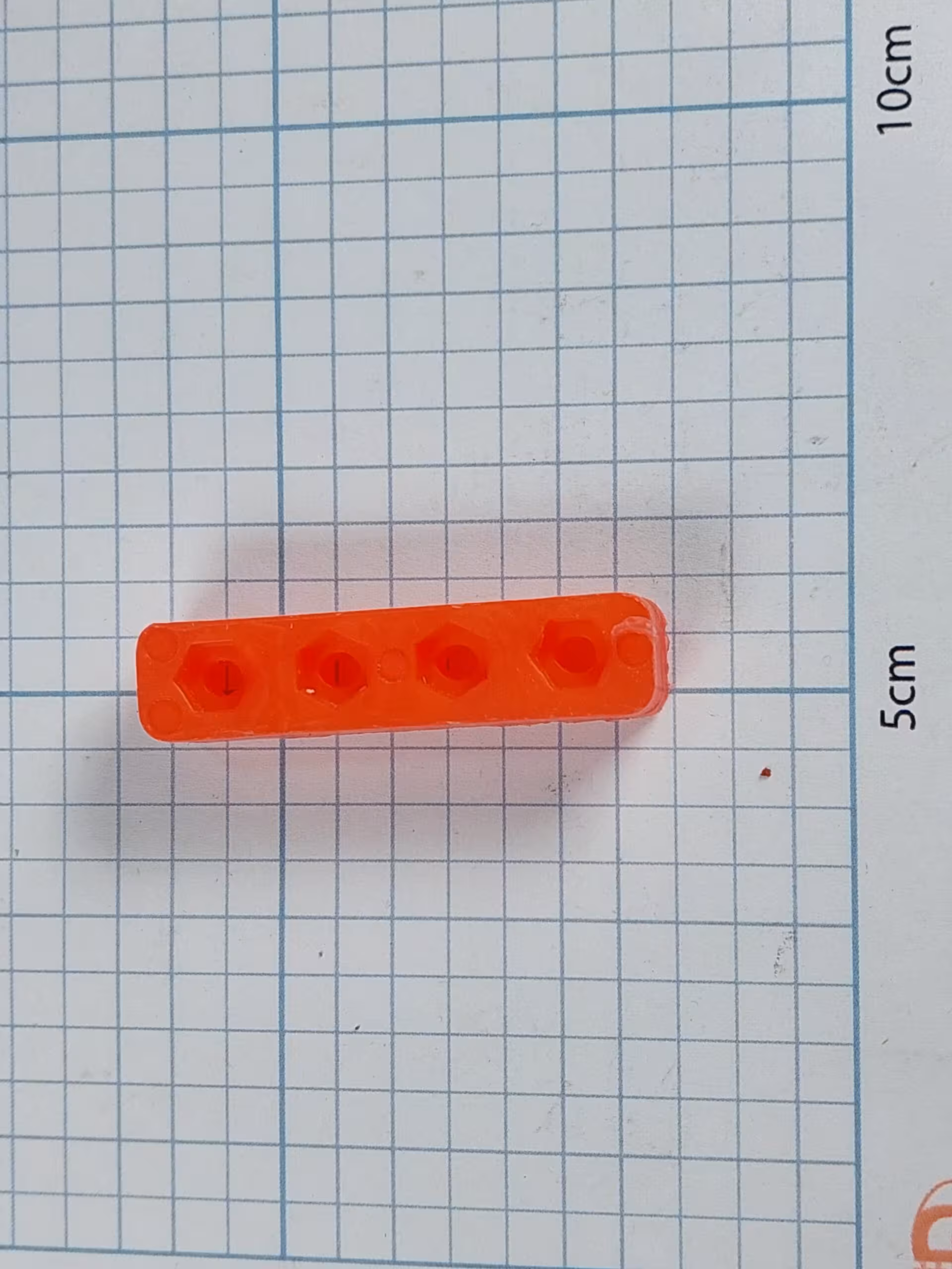 سازه پلاستیکی 4 سوراخ I بسته 10 تایی