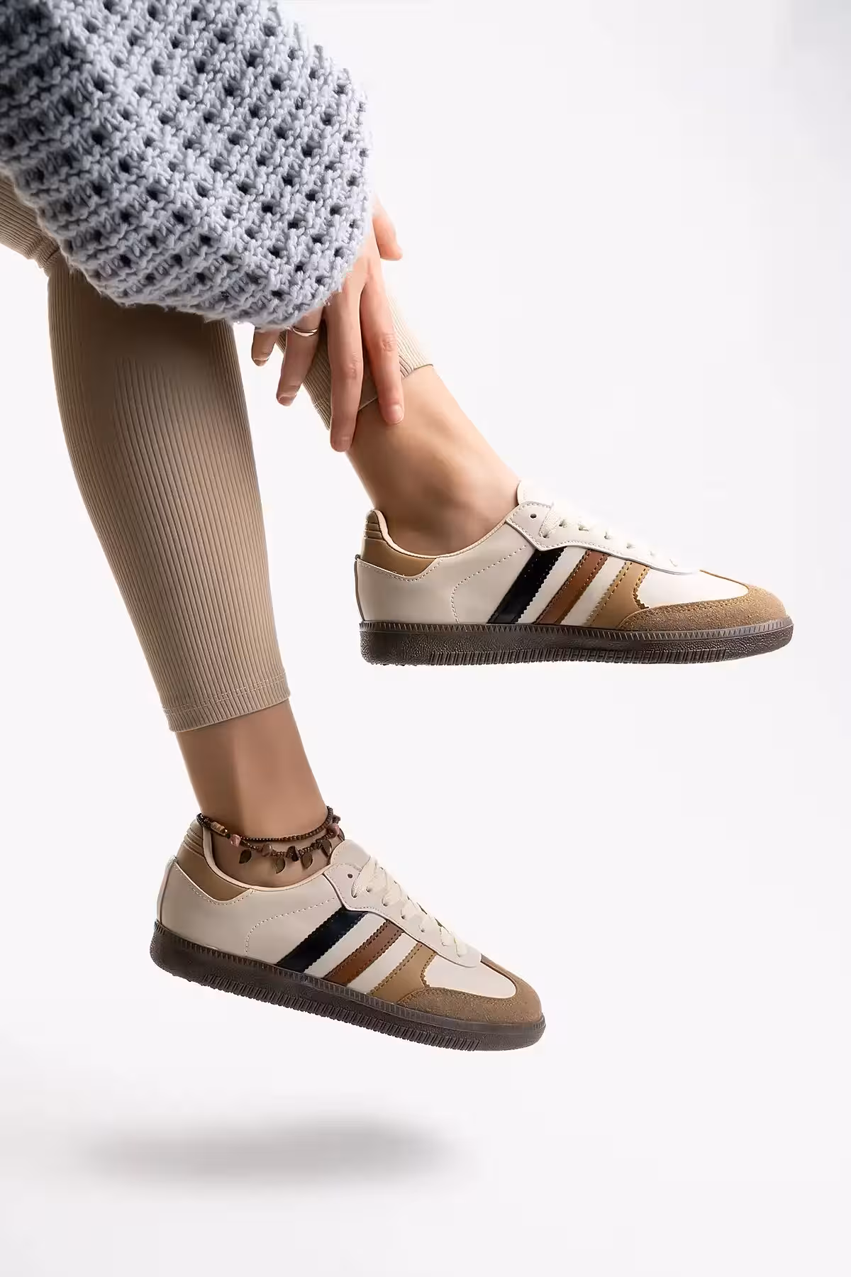 کفش اسپرت بژ زیره راحت زنانه – 2264