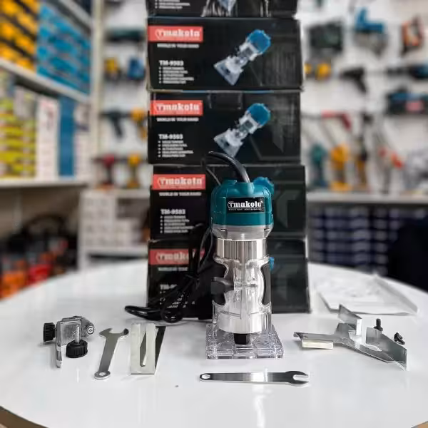 اور فرز مشتی مارک ماکوتا مدل TM9503