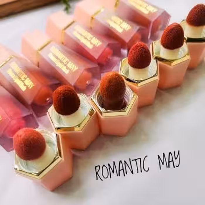 رژ گونه مایع پددار رومانتیک می romantic may