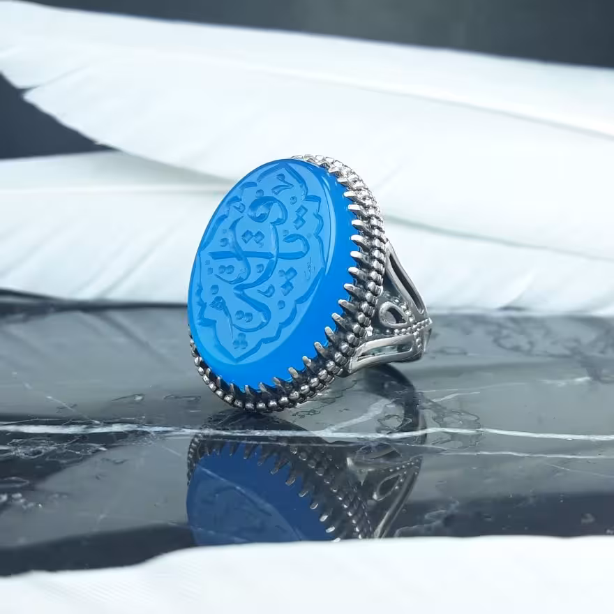 انگشترنقره مردانه عقیق آبی حکاکی یارقیه خط درجه یک رکاب ماشینی