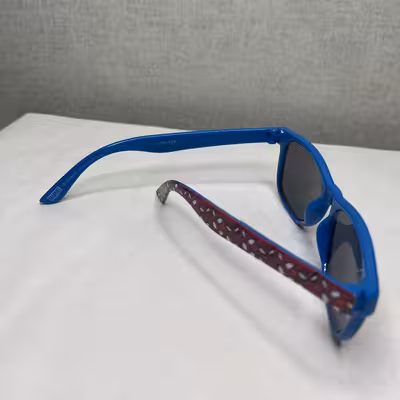 عینک آفتابی پسرانه مارول مدل مرد عنکبوتی