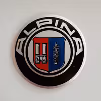 آرم وسط رینگ چرخ ماشین طرح ALPINA مشکی نوشته نقره ای آرم قرمز و آبی(مناسب همه رینگهای اسپرت با دهنه سایز 030)