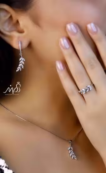 💍نیم ست جواهری (آويز ، گوشواره، انگشتر) خاص و زیبا ، نقره عیار 925( N_4339)