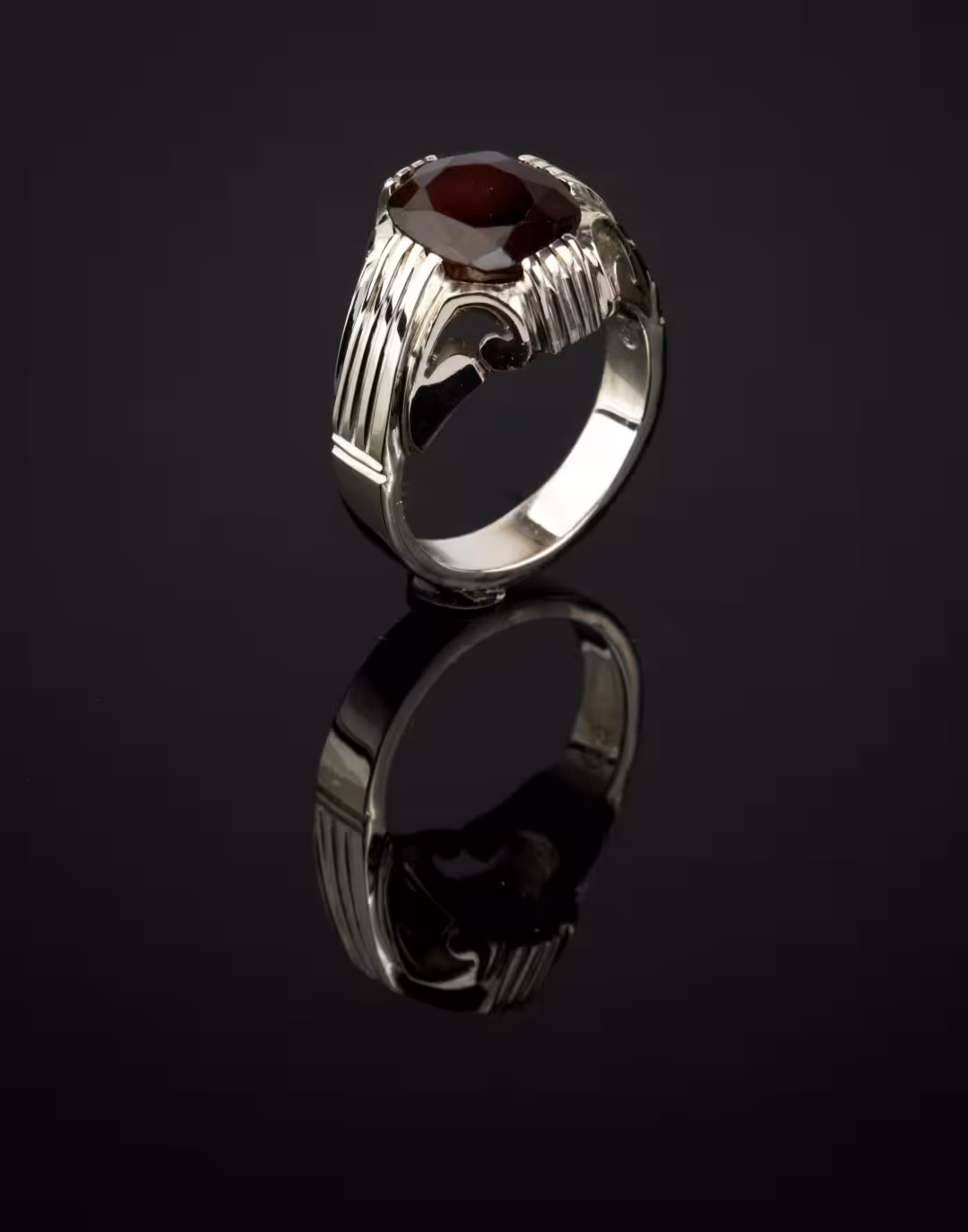 انگشتر نقره مردانه دستساز با گارنت سرخ کد 101808