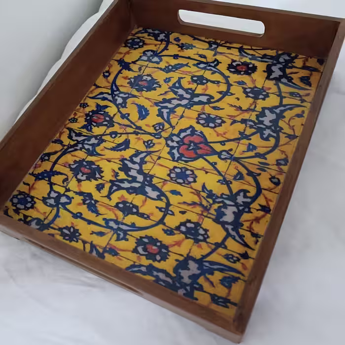 سینی چوبی رزینی  طرح سنتی مدل کاشی