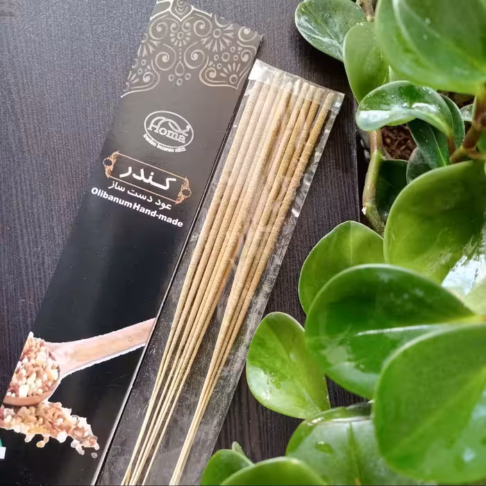 عود کندر (بسته 10 عددی) آرام بخش، گرم کننده مغز، از بین برنده سردرد، ضد آلزایمر
، ضدعفونی کننده محیط و خوشبو کننده هوا