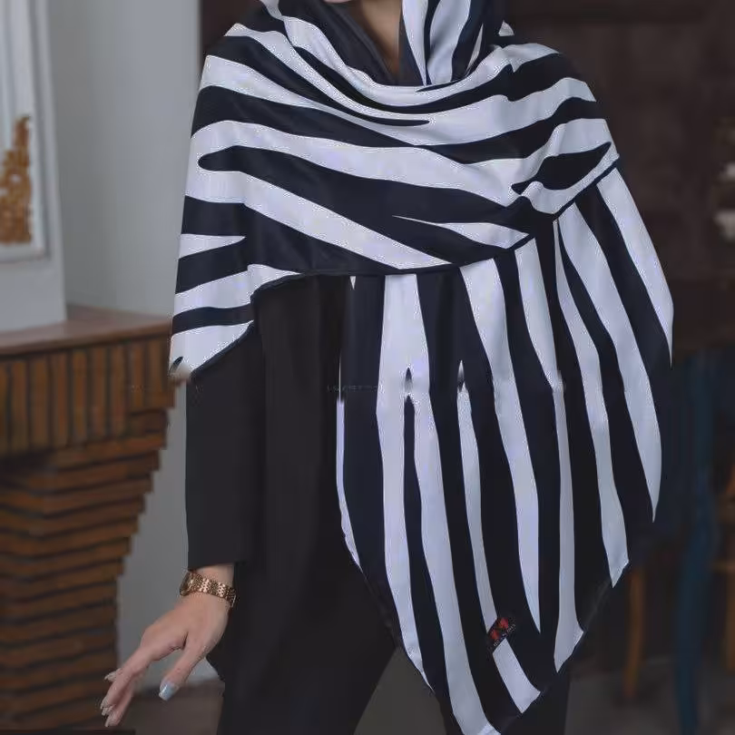 روسری نخی نگینی تابستانه