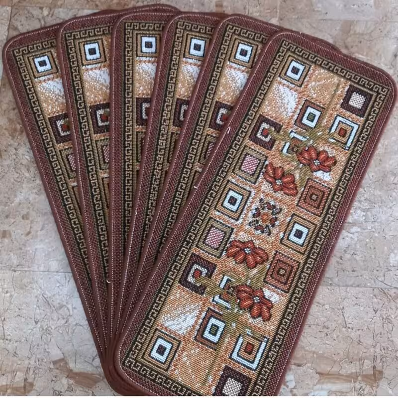 روپله ای گلیم طرح میناسایز90در30(هزینه ارسال باخریداروپس کرایه میباشد)