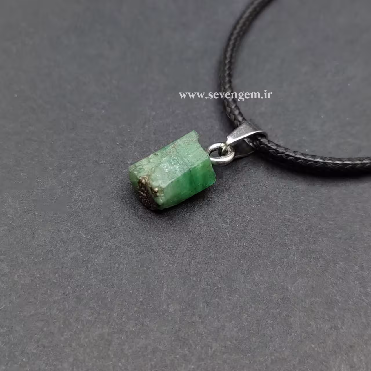 گردنبند بلور زمرد افغانستان (کدA659)