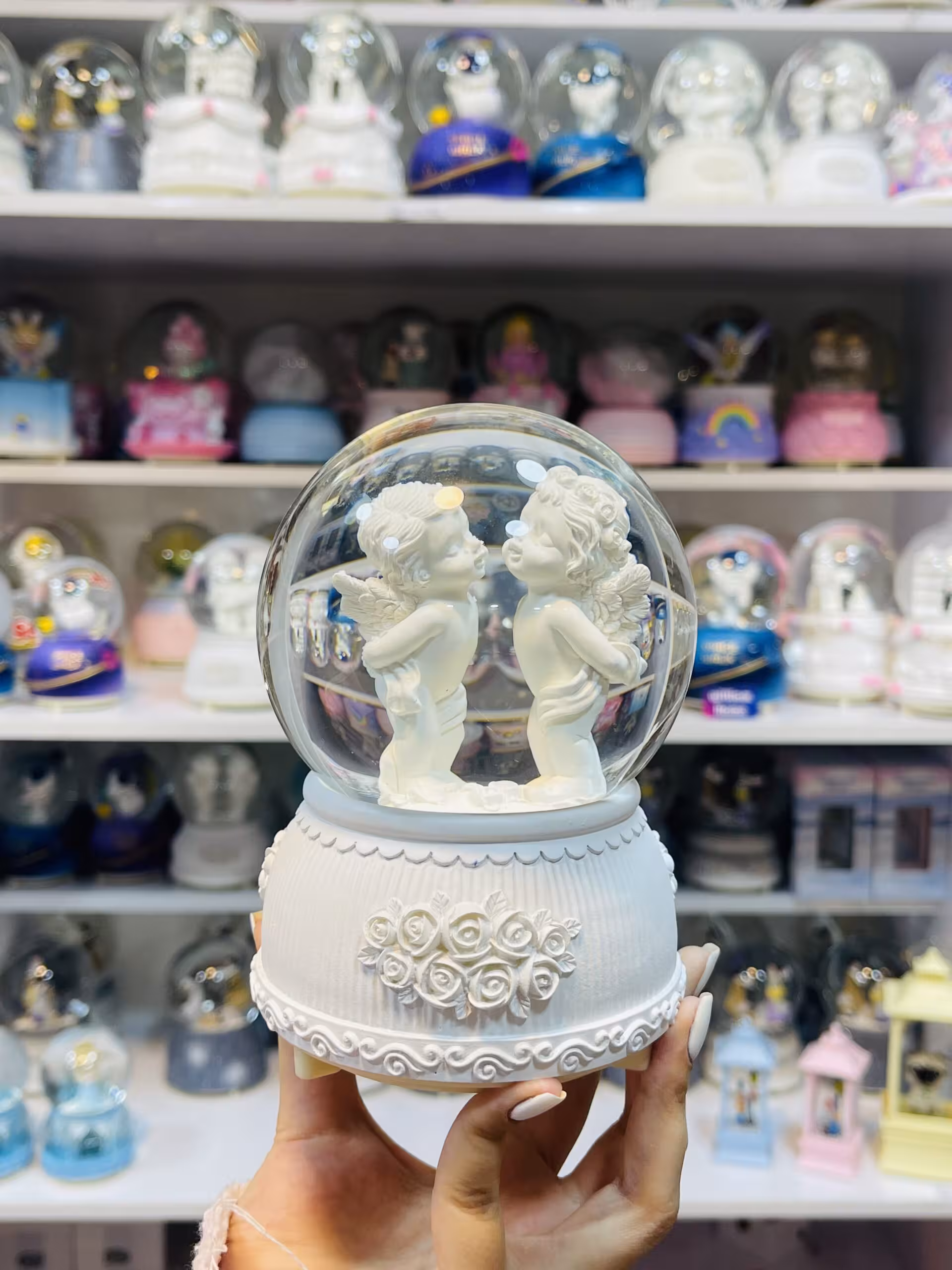 گوی موزیکال فرشته ها B، سایز بزرگ مدل بوسه