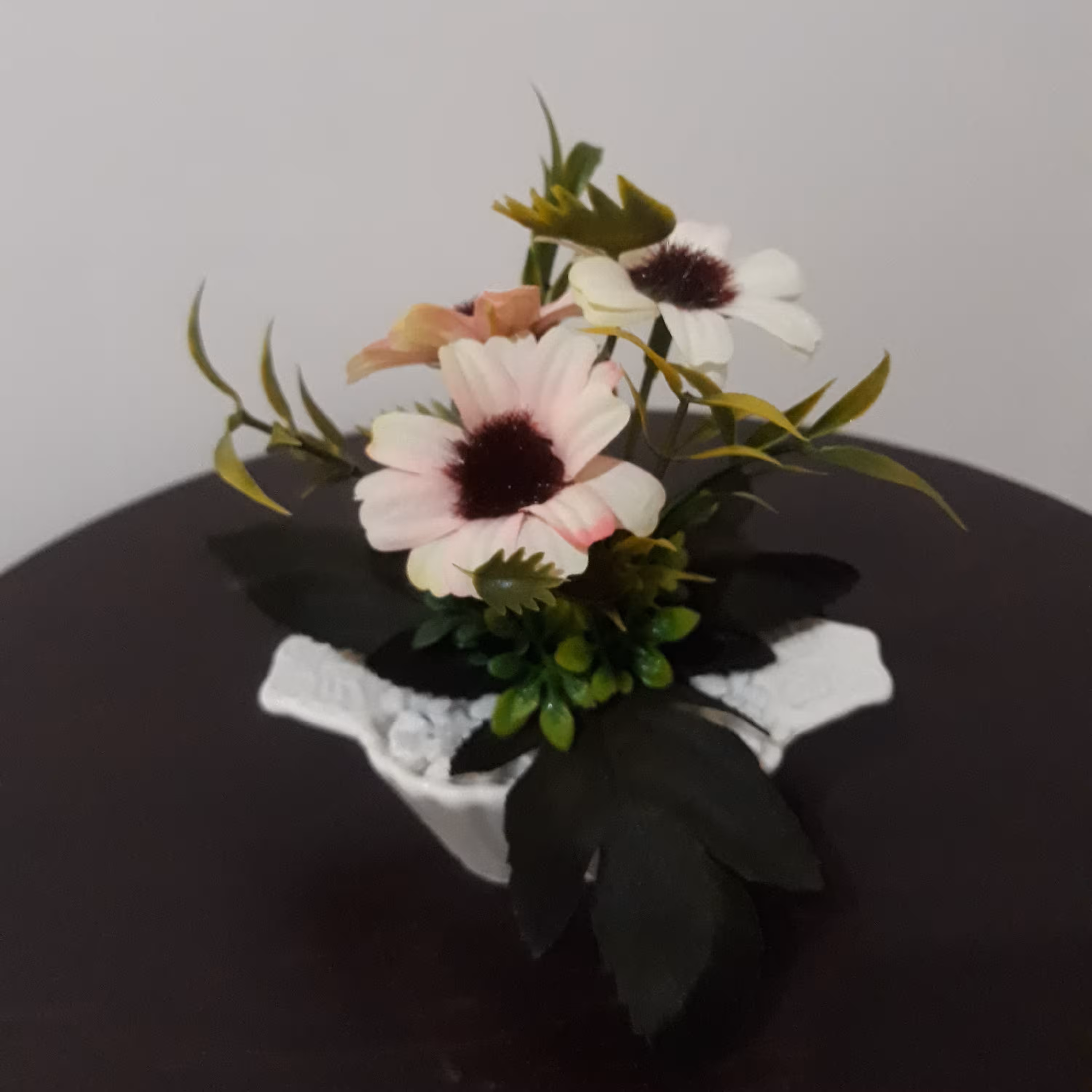 گل و گلدان داودی مینیاتوری