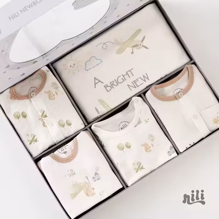 ست جعبه ای 13 تیکه برند نیلی طرح سنجاب