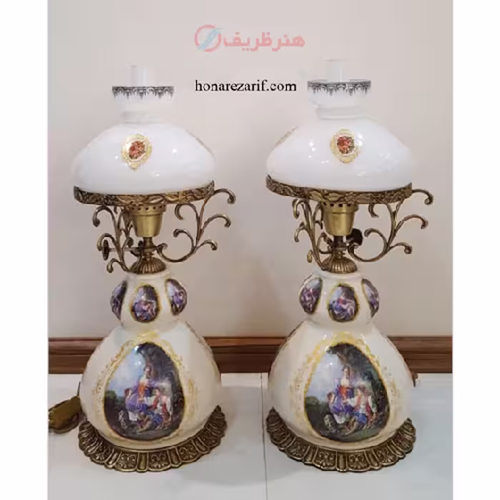چراغ قالپاقی ستون مدل ایتالیایی تمام برنجی آنتیک