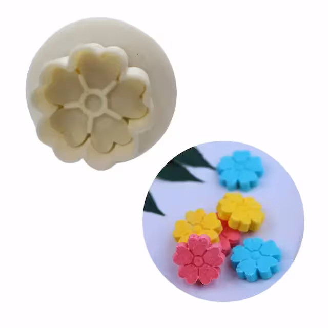 کاتر فشاری قند طرح گل قلبی