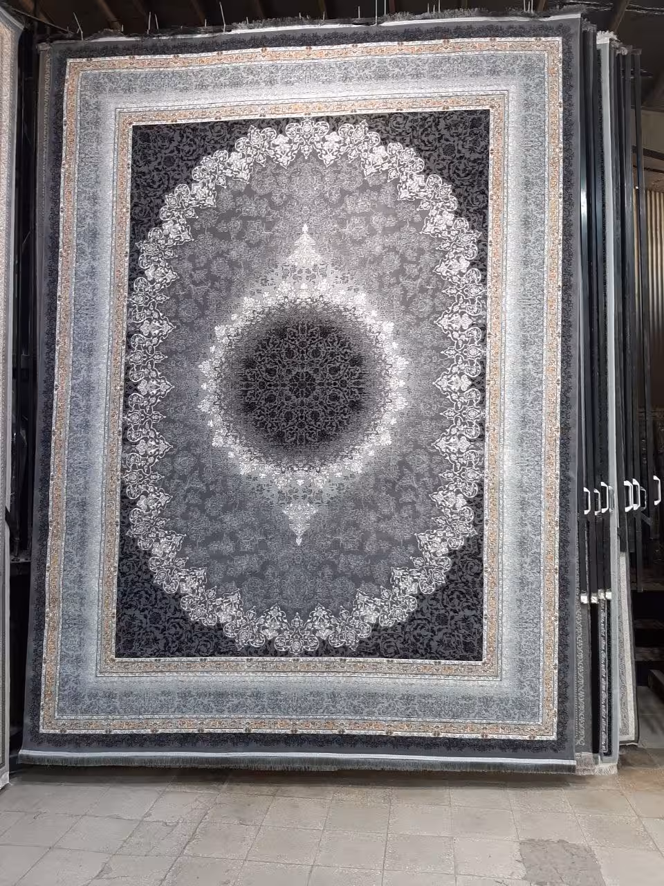 فرش ماشینی کاشان 700شانه ورژن سایز 12متری(ارسال رایگان)