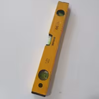 تراز آهنربایی 40 سانتی کنیوس KENYOS