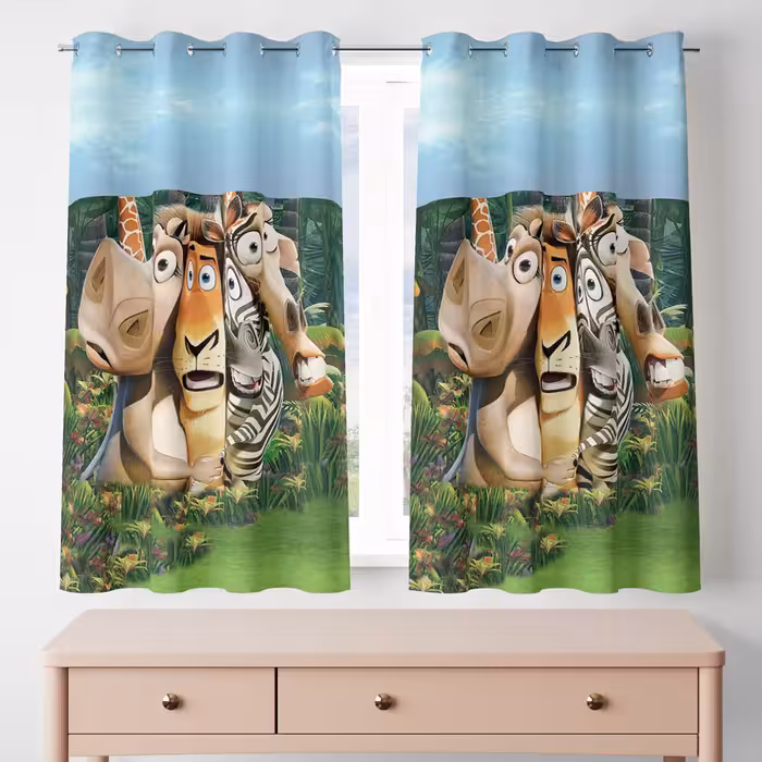 پرده مدل مخمل پانچی کد 8337 سایز 200x140 سانتی متر